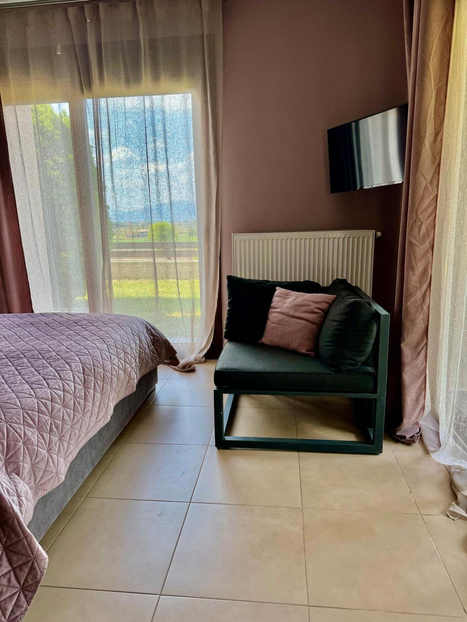 Bed and Breakfast Casagreek Комотини Экстерьер фото